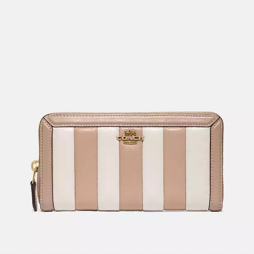 Coach Accordion Zip Wallet With Colorblock Quilting